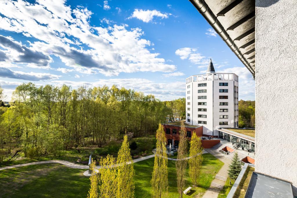 Bildungszentrum Эркнер Экстерьер фото